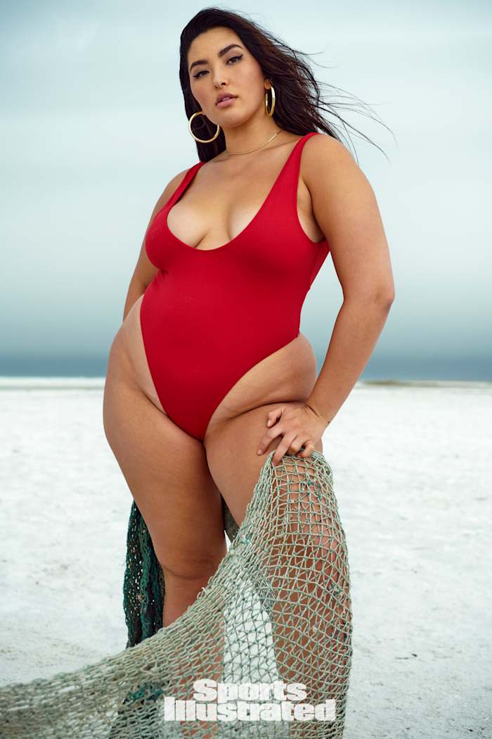 X163483_TK5_00180WMweb